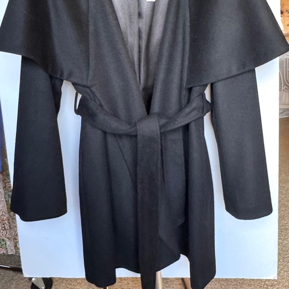 NWT Elie Tahari Marla Wool Blend Belted Lined Coat Size Large - Picture 2 of 9